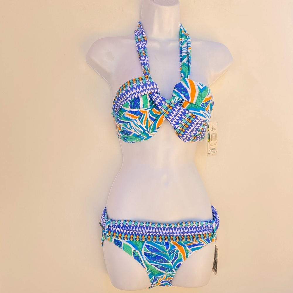 Island Escape Lux Bandeau Bikini, Size 6, NWT‎